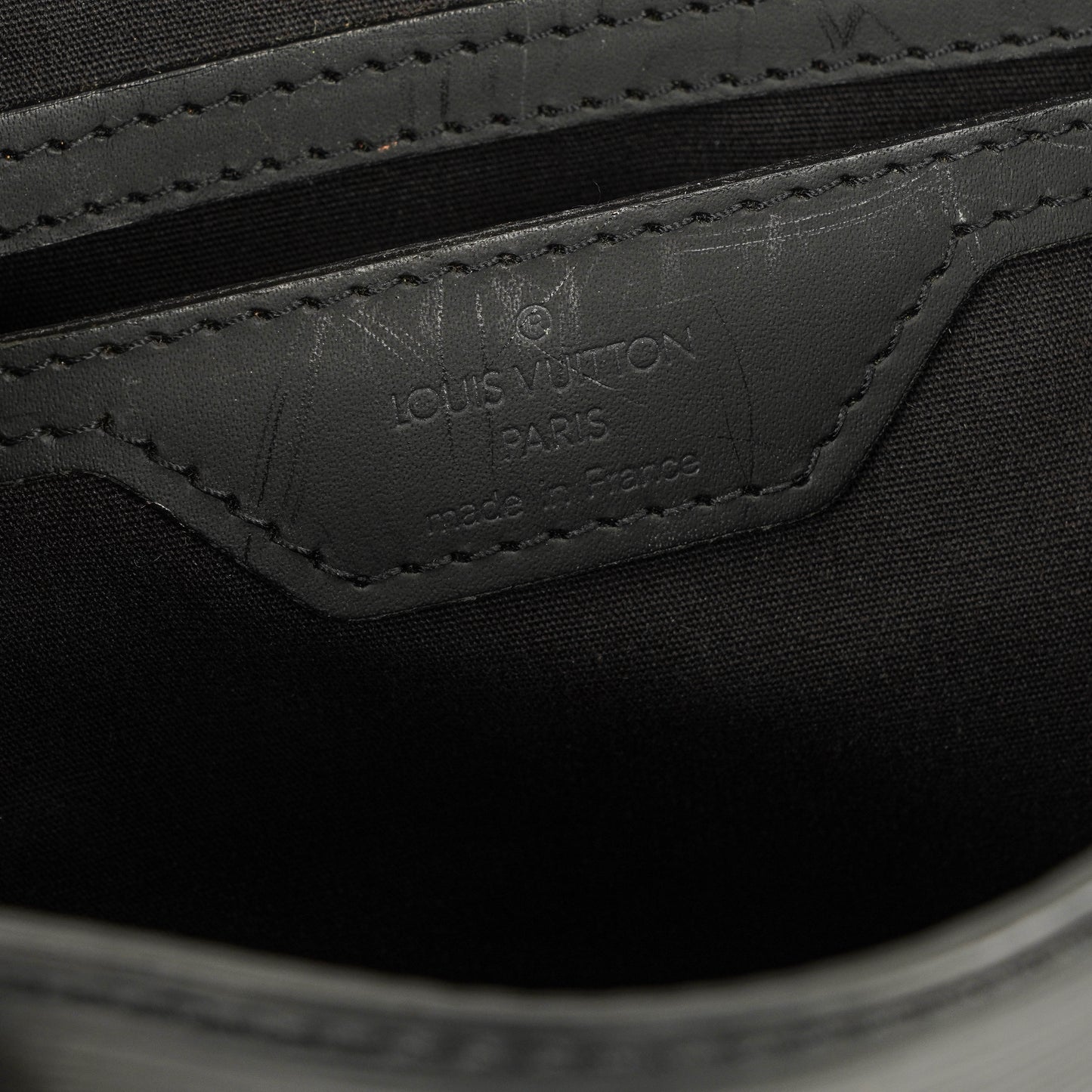 Louis Vuitton Sac Plat Black Epi Leather Bag