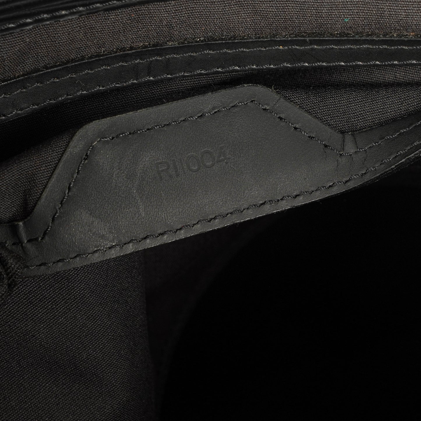 Louis Vuitton Sac Plat Black Epi Leather Bag