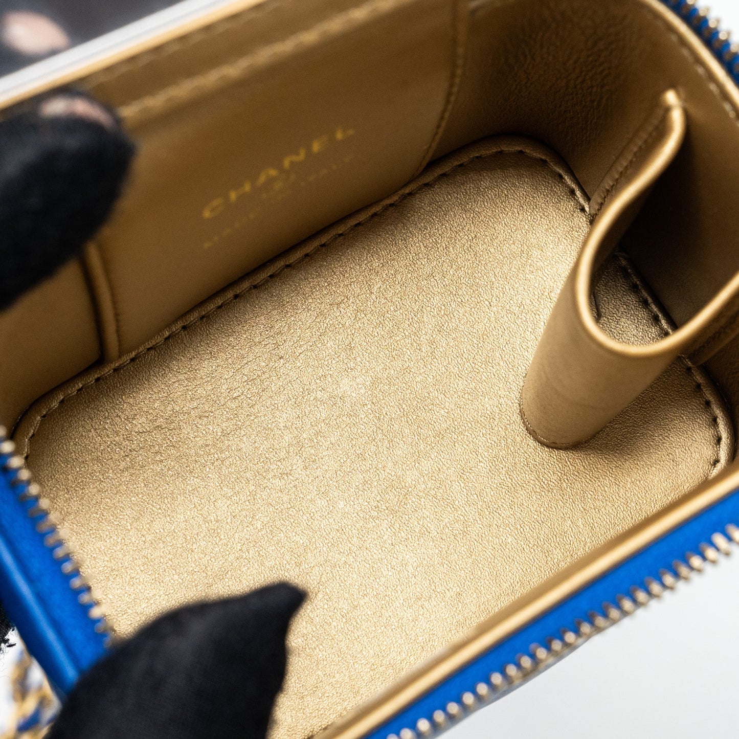 Chanel Pearl Crush Mini Vanity Lambskin Blue (microchip)