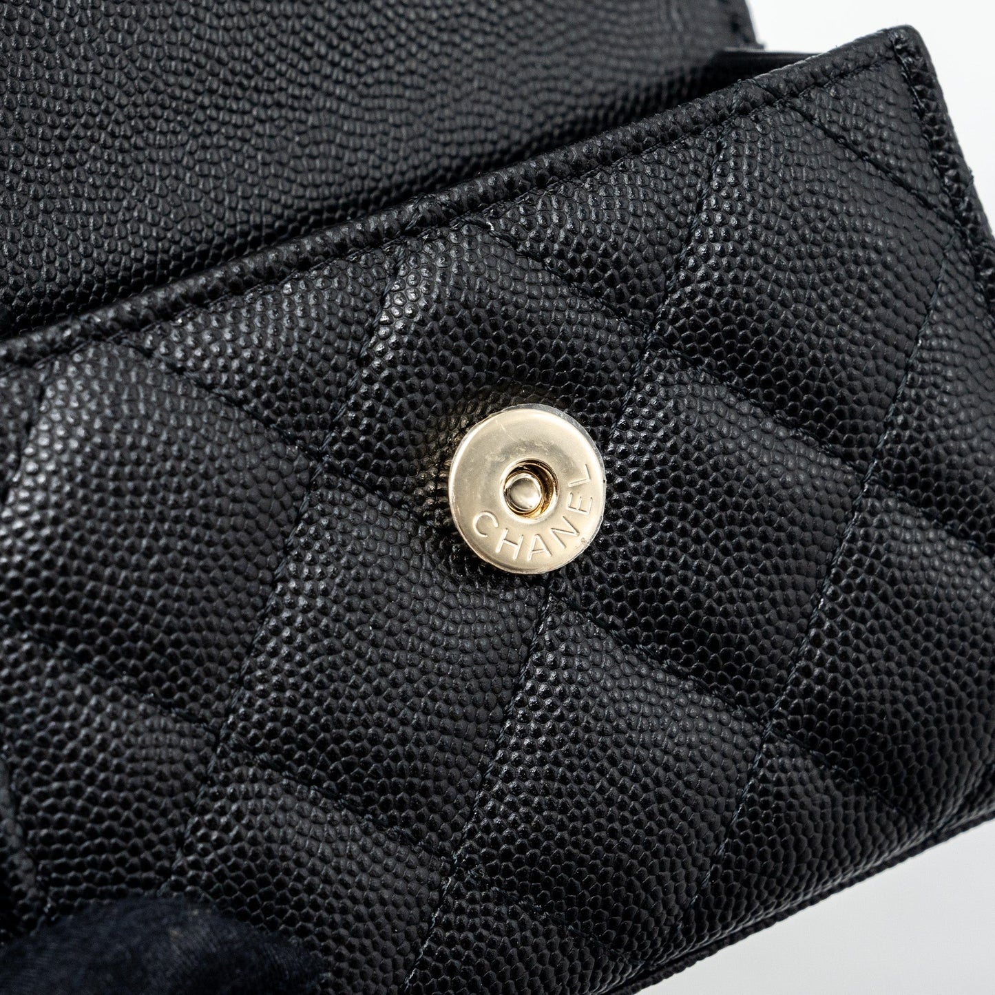 Chanel Mini Top Handle Flap Bag Caviar Black L (microchip)