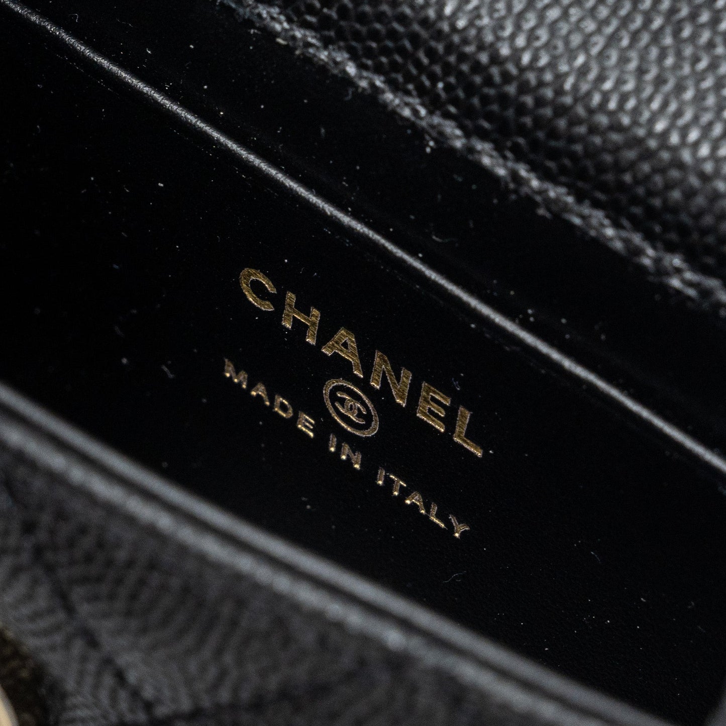 Chanel Mini Top Handle Flap Bag Caviar Black L (microchip)