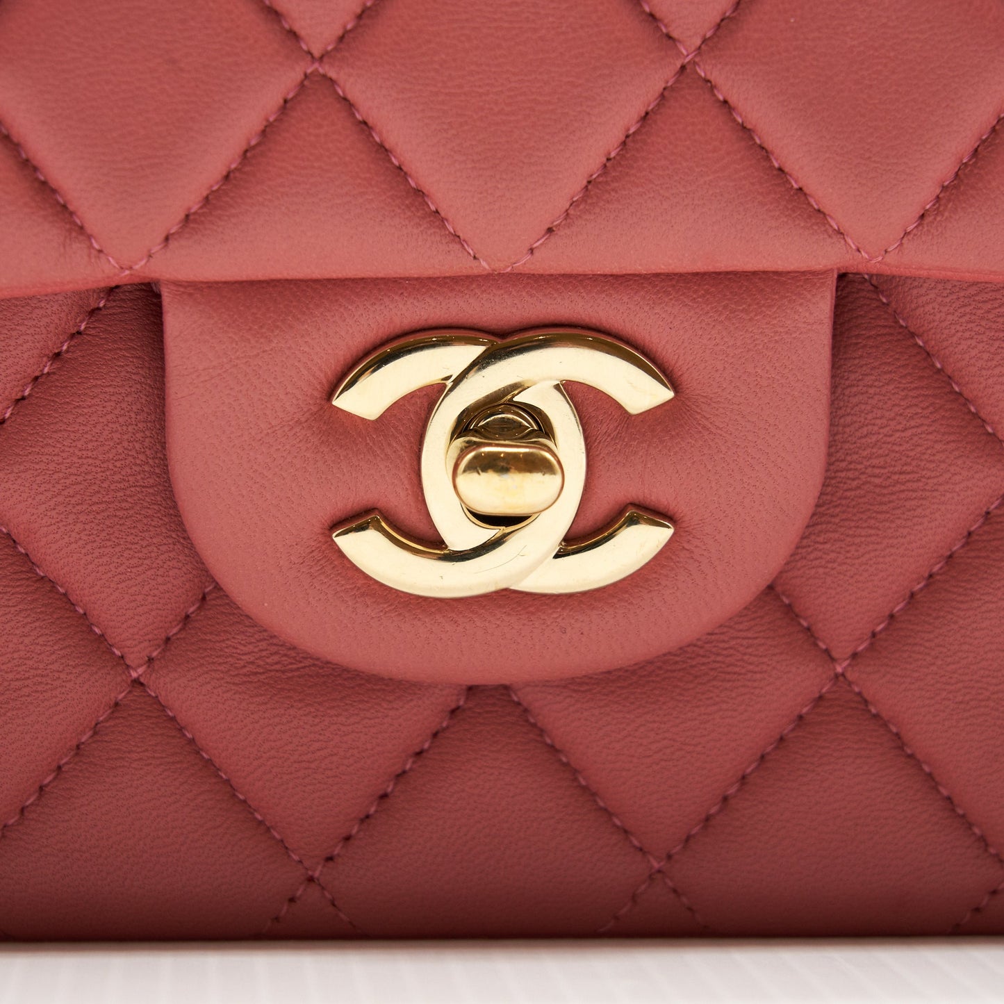 Chanel Limited charm Flap bag Lambskin pink L