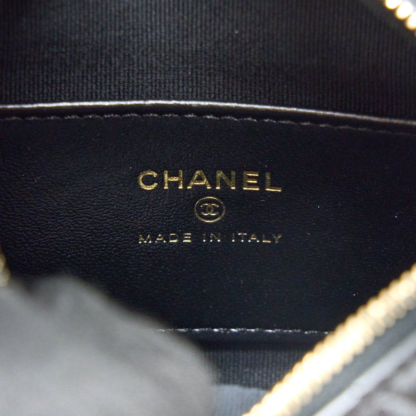 Chanel 23C Round Clutch Lambskin Black L (Microchip)