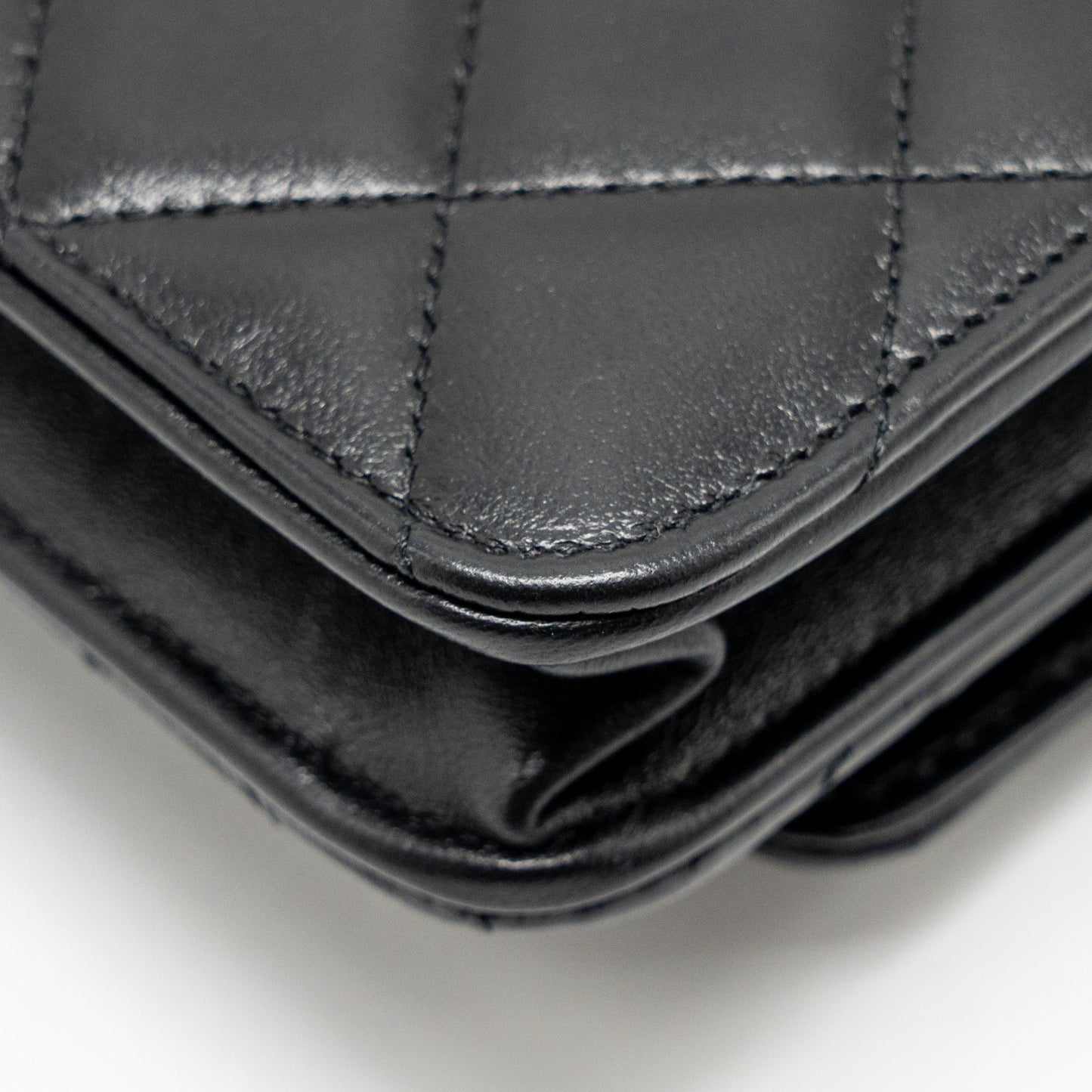 Chanel Trendy CC Wallet on Chain Lambskin Black L (Microchip)