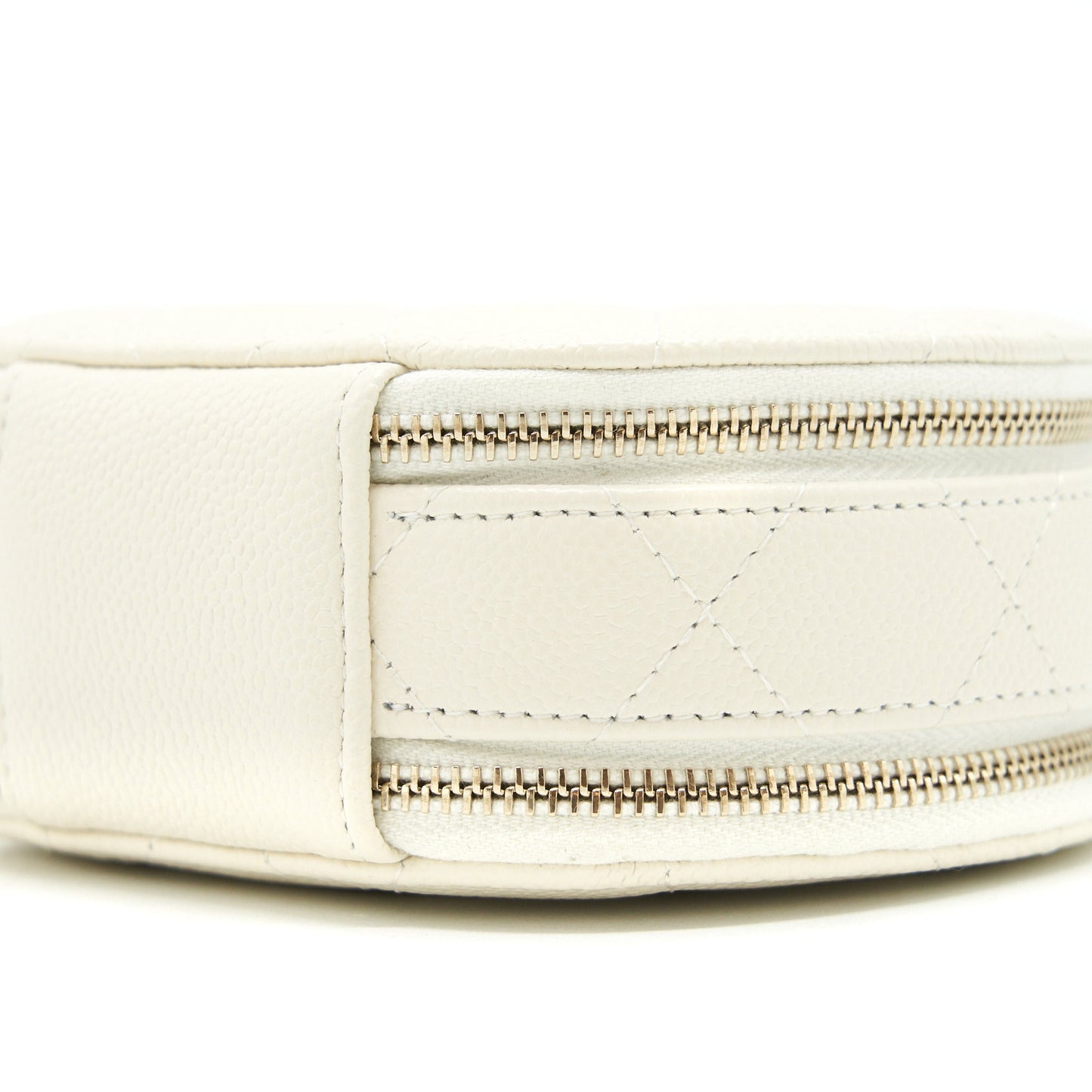 Chanel clutch with chain Caviar white L