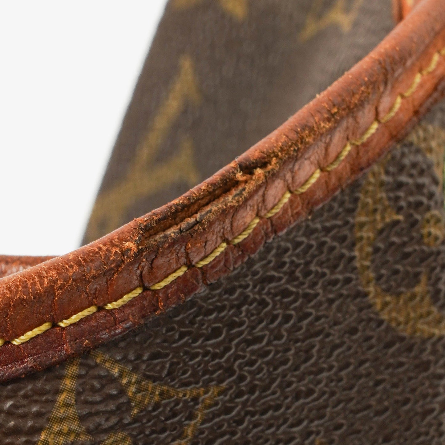 Louis Vuitton Noe Grande GM Monogram Canvas Shoulder Bag