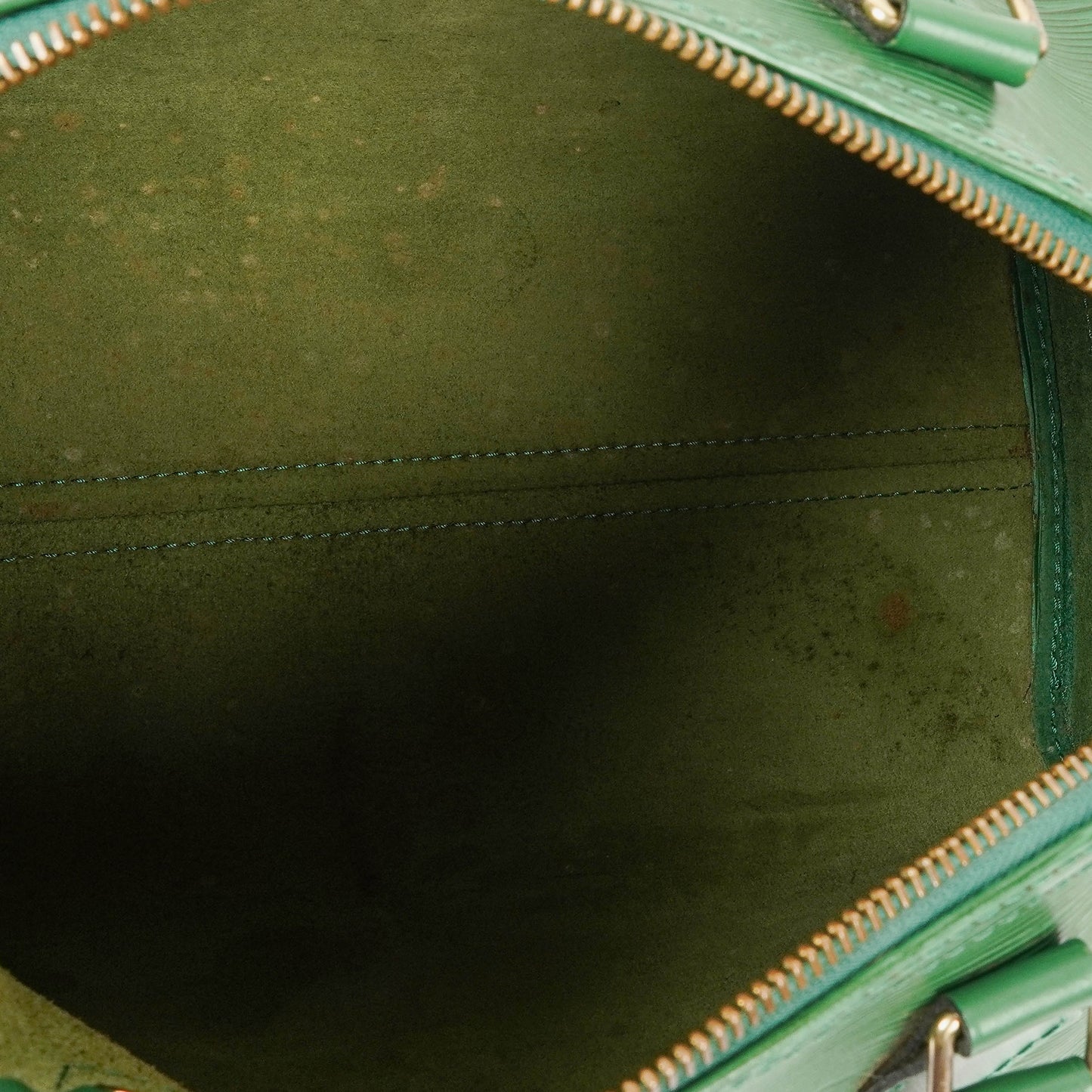 Louis Vuitton  30 Green EPI Leather Handbag