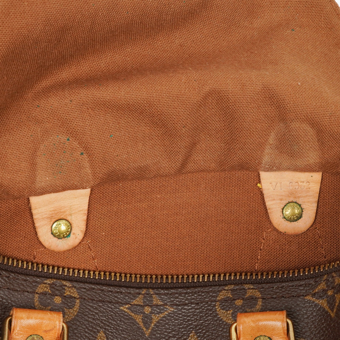 Louis Vuitton  25 Monogram Canvas Bag