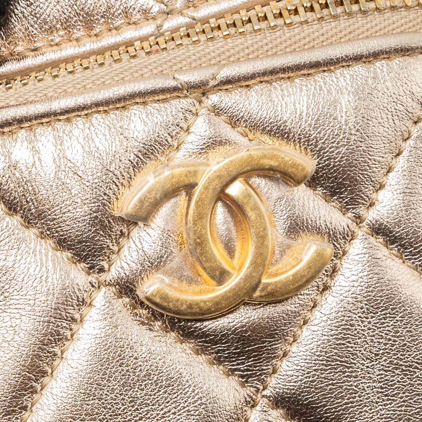 Chanel 22s Dice Purse With Chain Lambskin Gold Brushed
