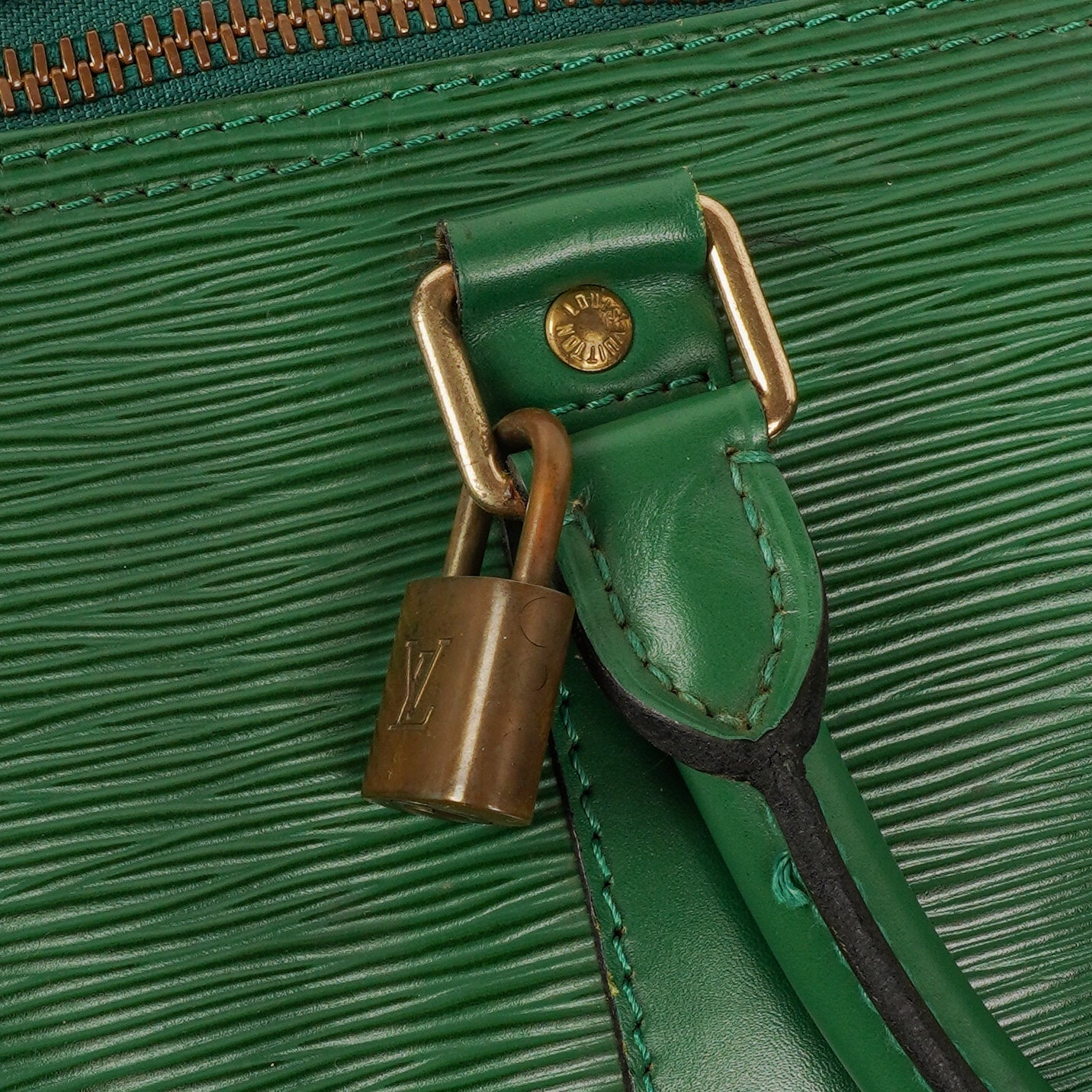 Louis Vuitton Keepall 55 Green EpI Leather Travel Bag
