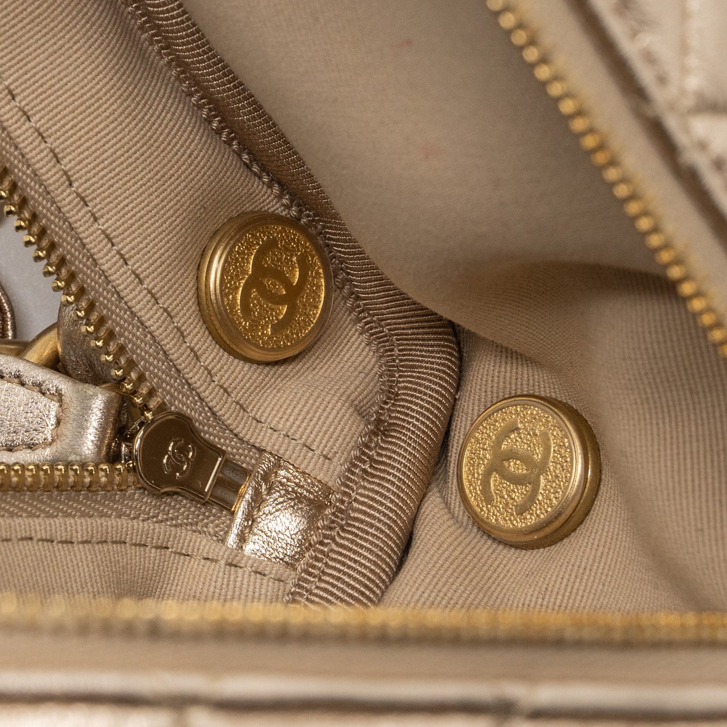 Chanel 22s Dice Purse With Chain Lambskin Gold Brushed