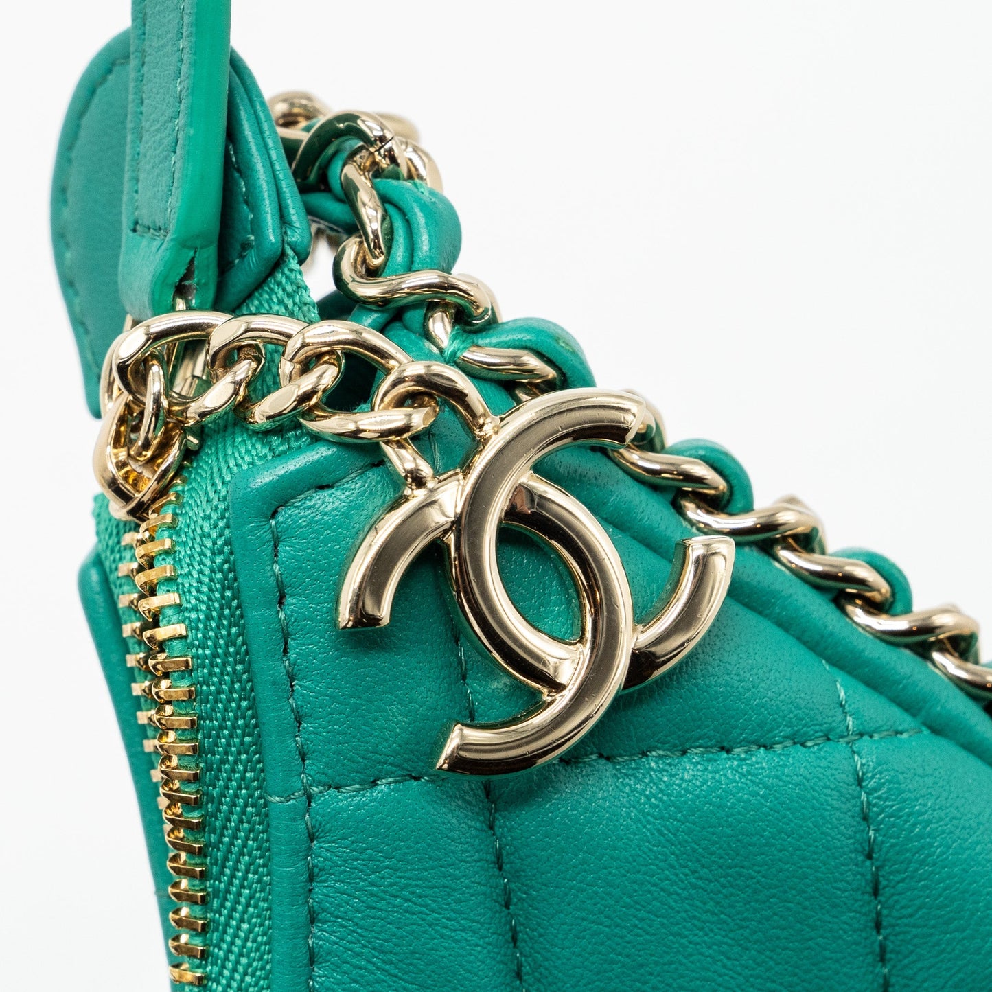 Chanel Small Moon Hobo Lambskin Green L (microchip)