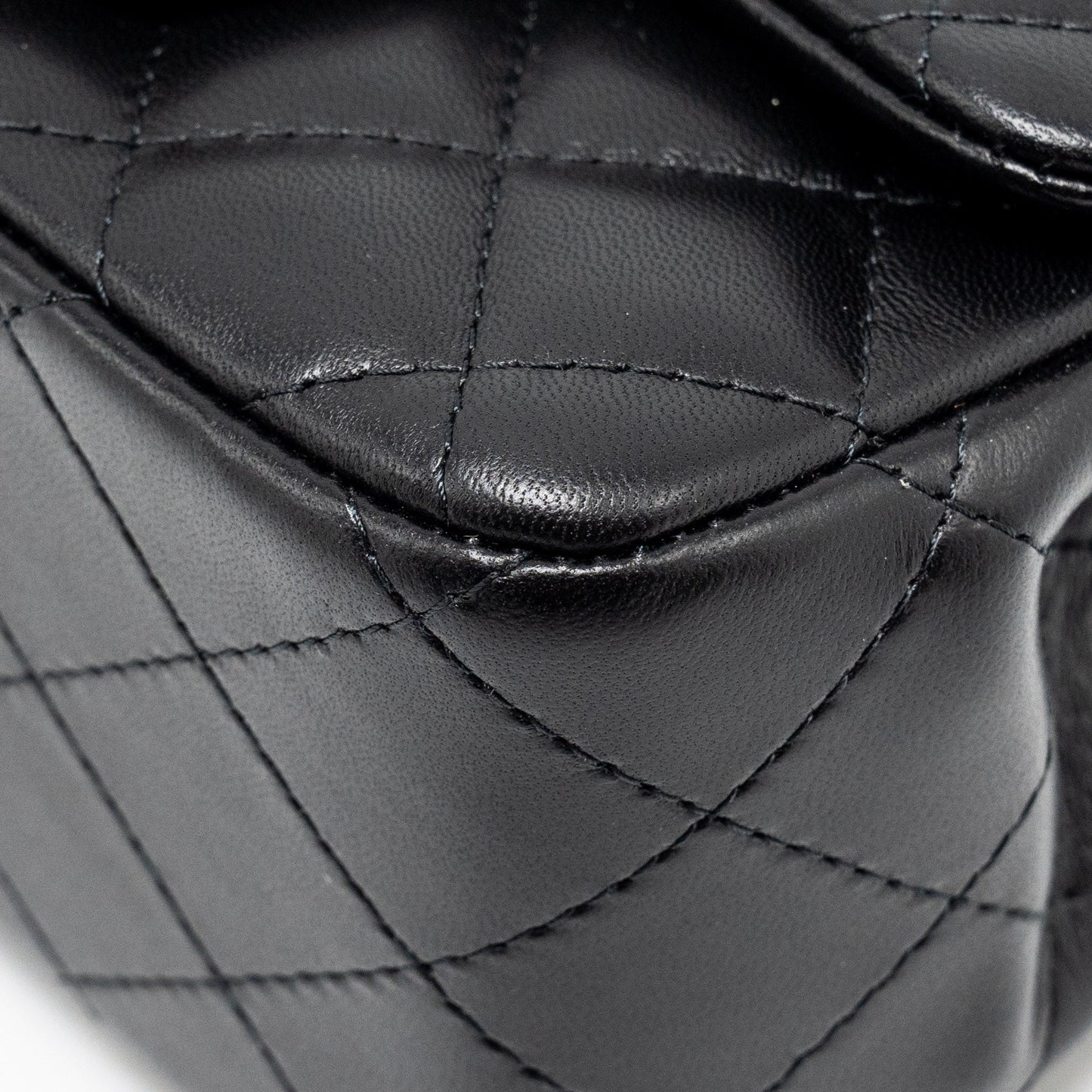 Chanel mini square flap bag lambskin black L (microchip)