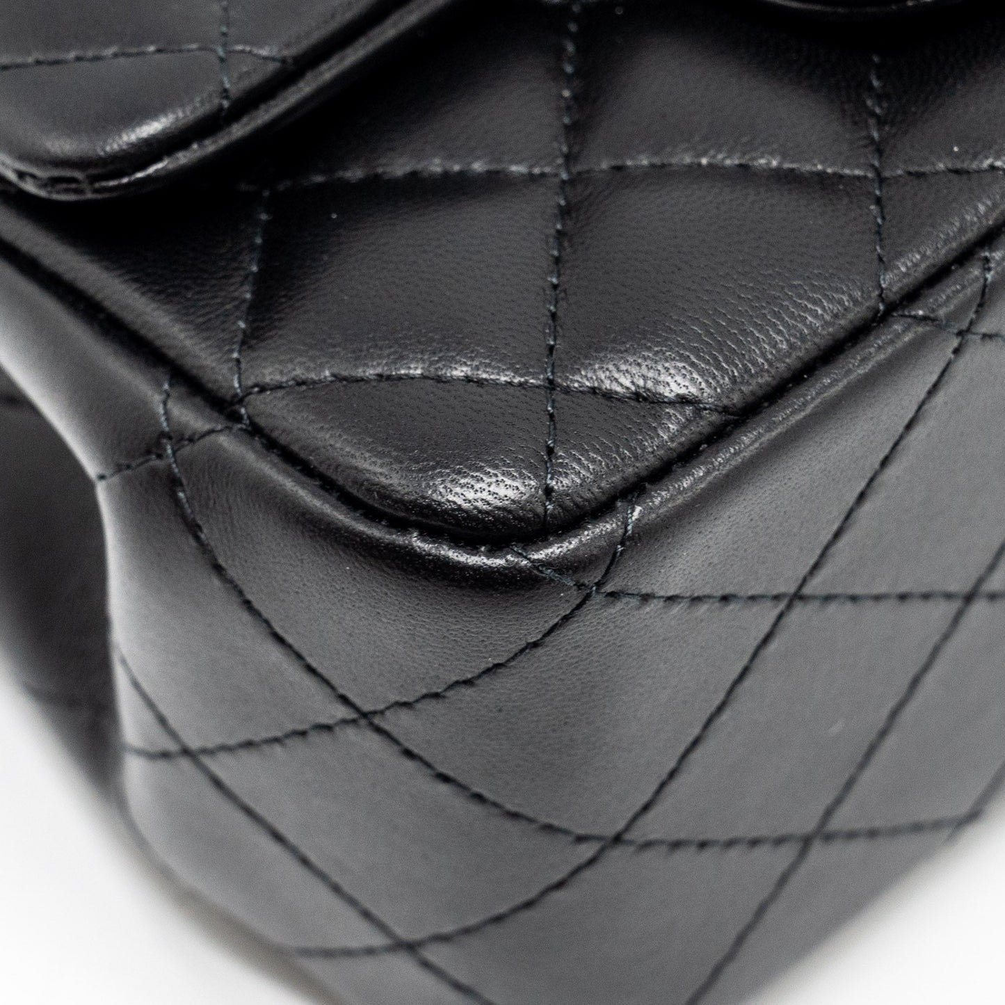 Chanel mini square flap bag lambskin black L (microchip)