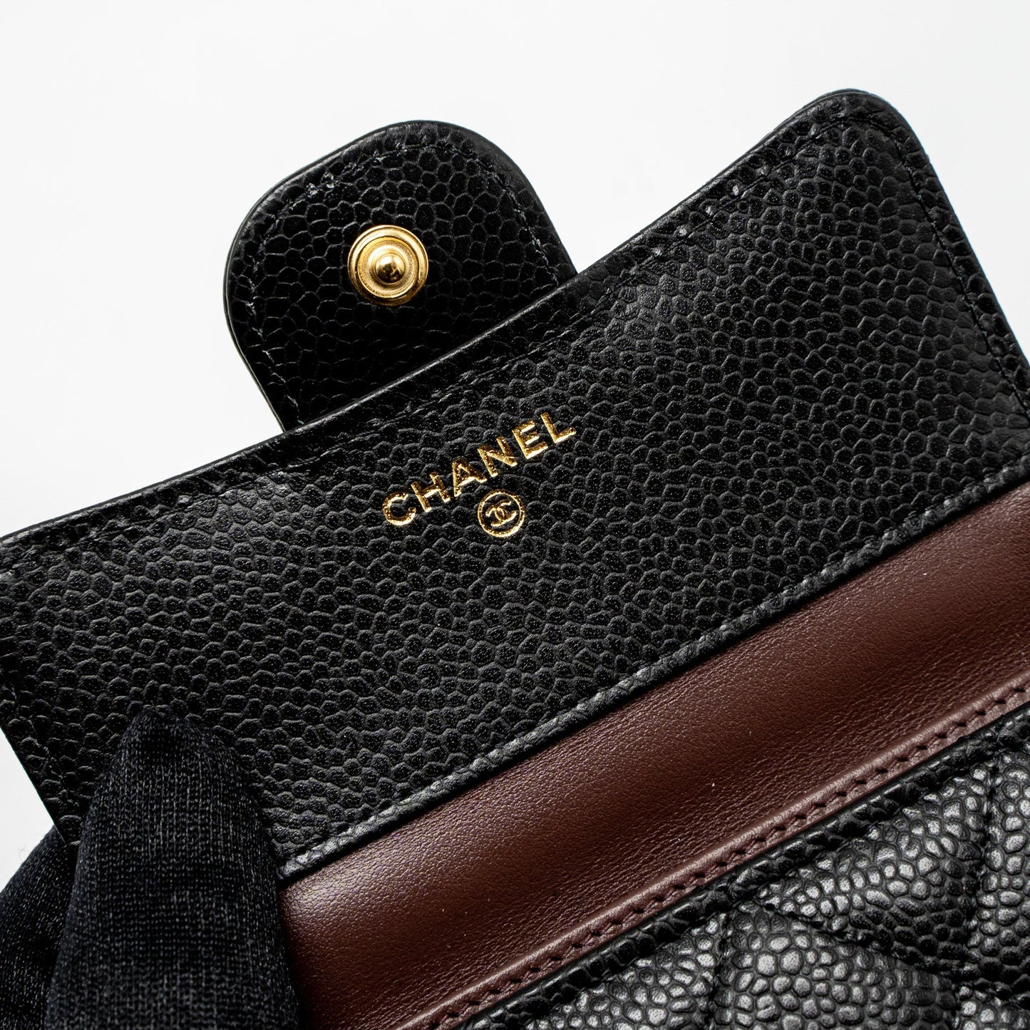 Chanel Classic Compact Wallet Caviar Black L (Microchip)
