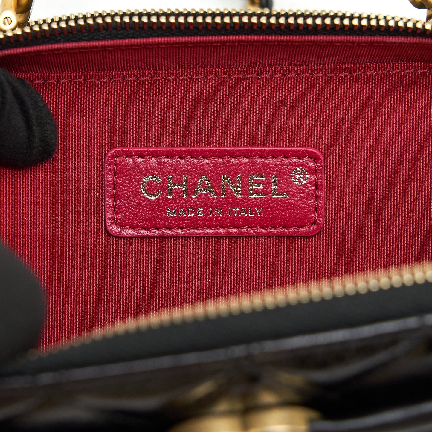Chanel Vanity Case Handle Crossbody Bag Calfskin Black