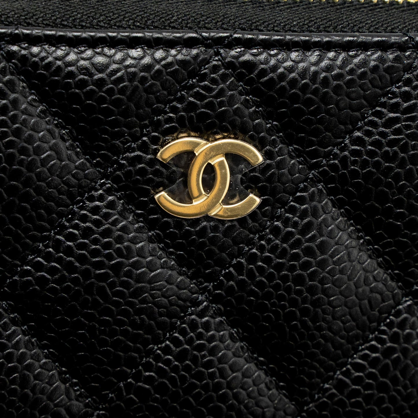 Chanel Zip Card Holder Caviar Black  (Microchip)