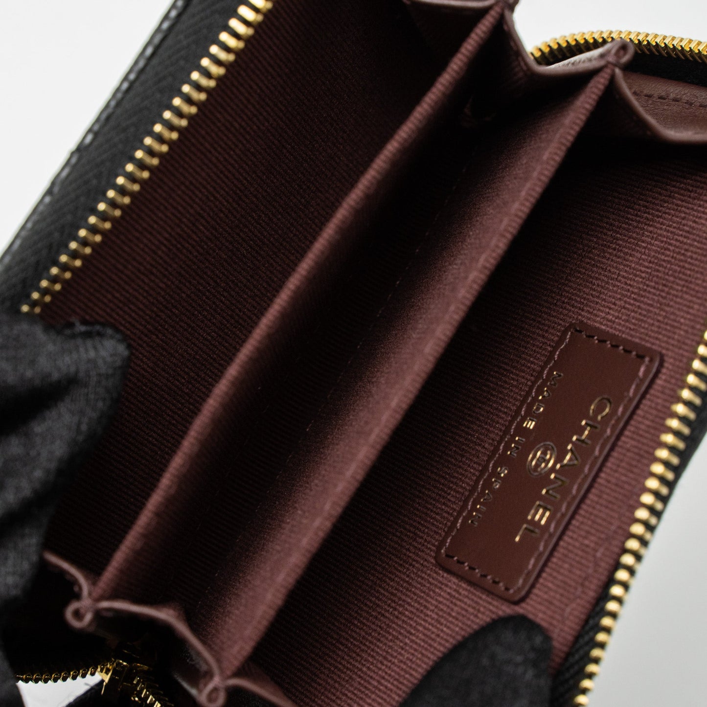 Chanel Zip Card Holder Caviar Black  (Microchip)