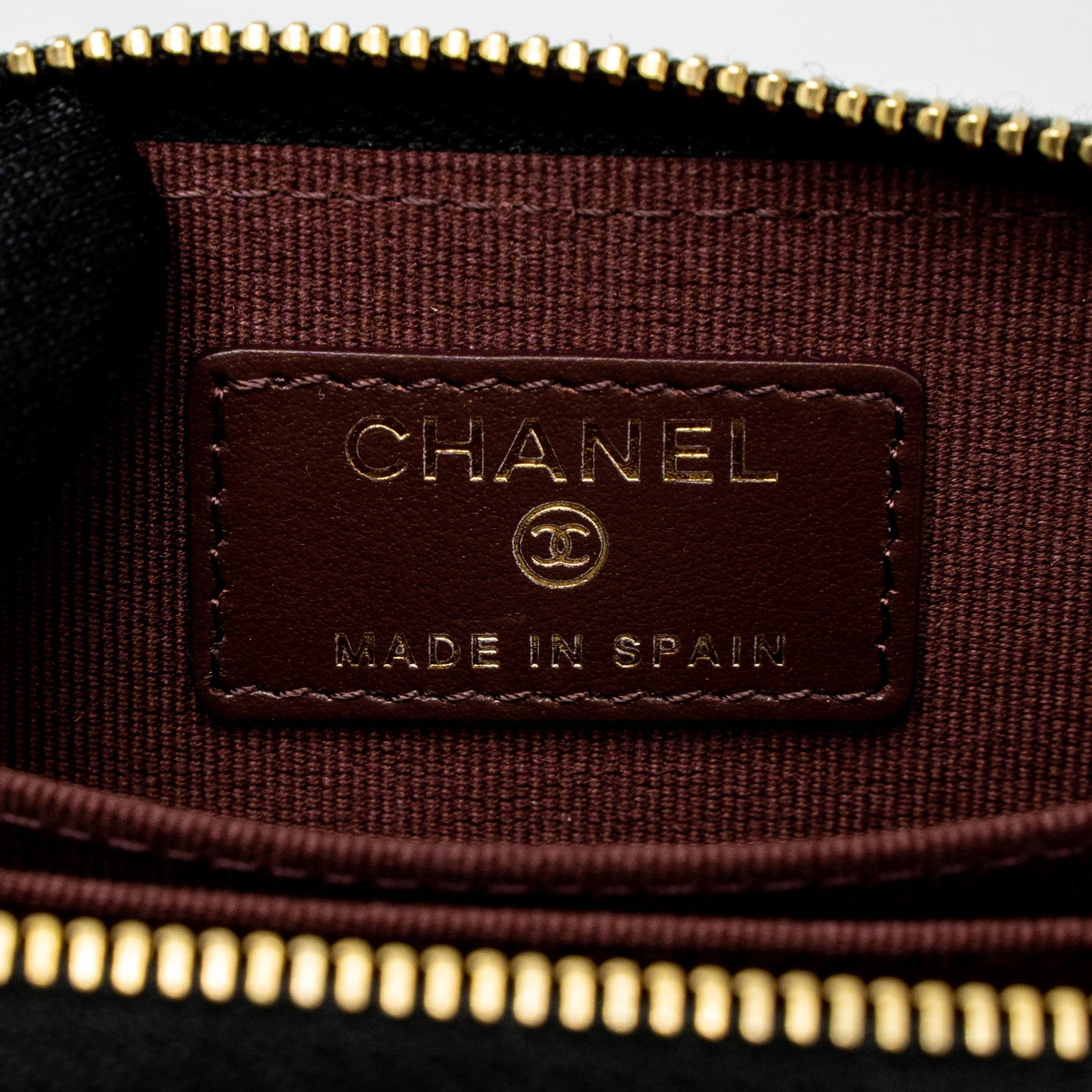 Chanel Zip Card Holder Caviar Black  (Microchip)