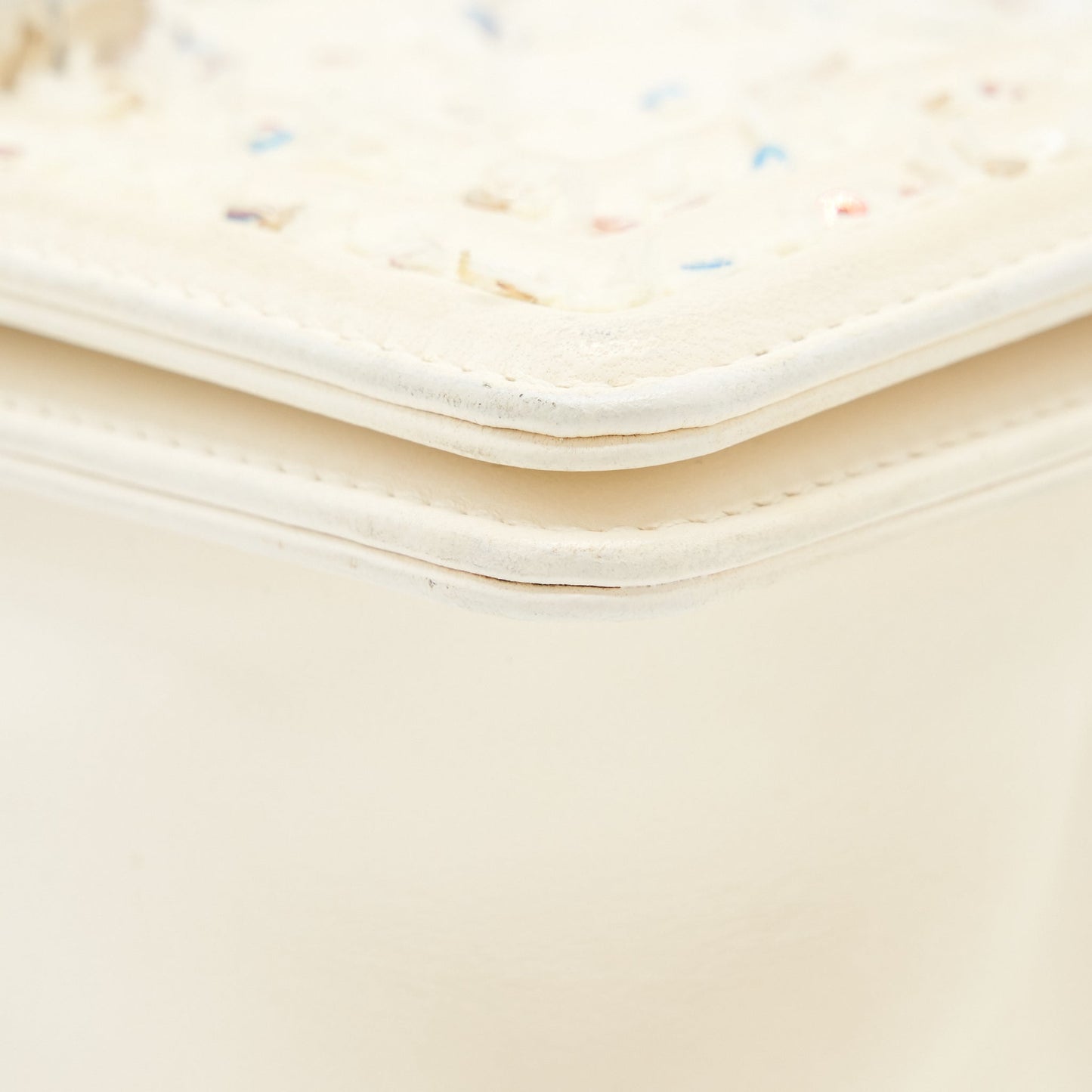 Chanel Small boy bag limited white