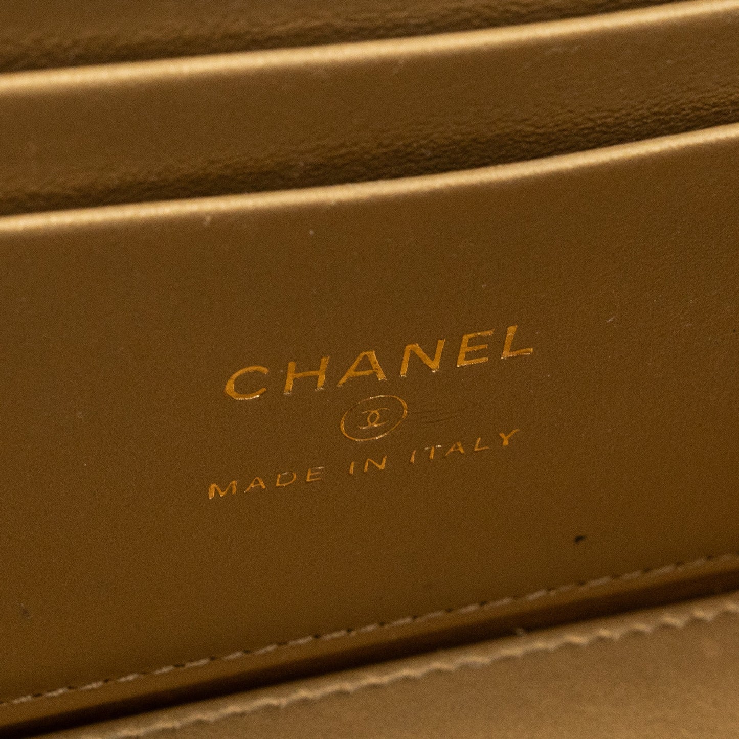 Chanel Pearl Crush Long Vanity Case Lambskin Black