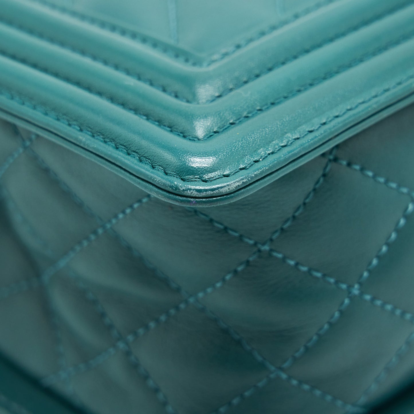Chanel Medium Boy lambskin green