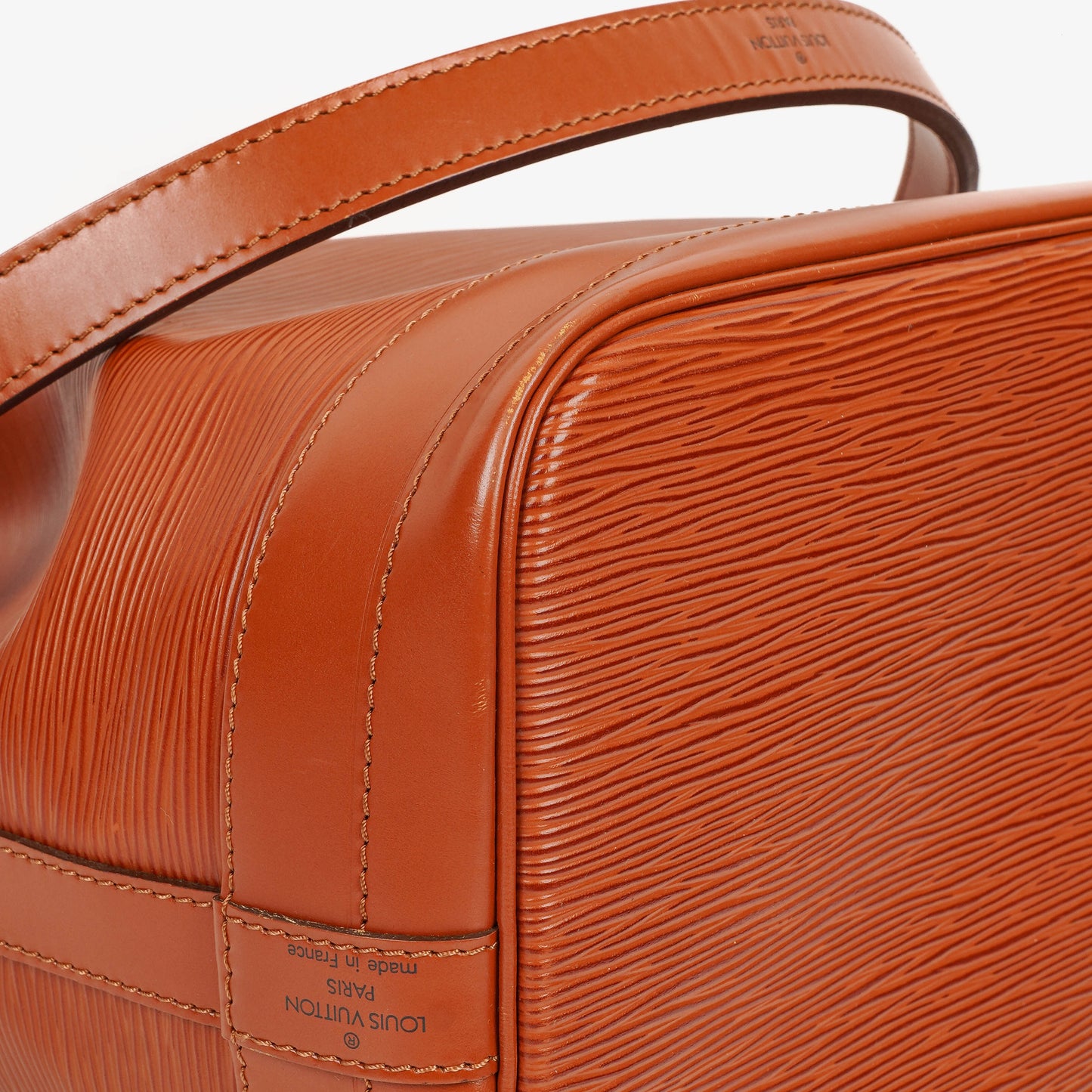 Louis Vuitton Noe Grande Brown EPI Leather Shoulder Bag