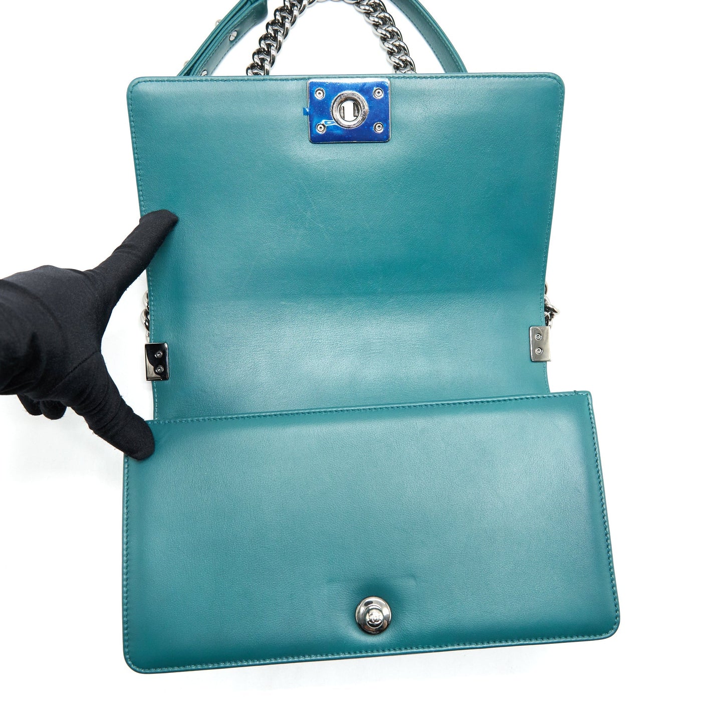 Chanel Medium Boy lambskin green