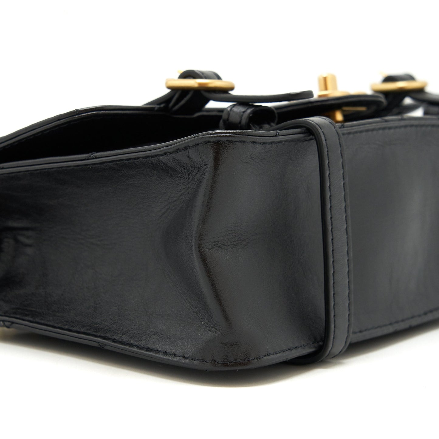 Chanel 21B Messenger Bag Calfskin Black