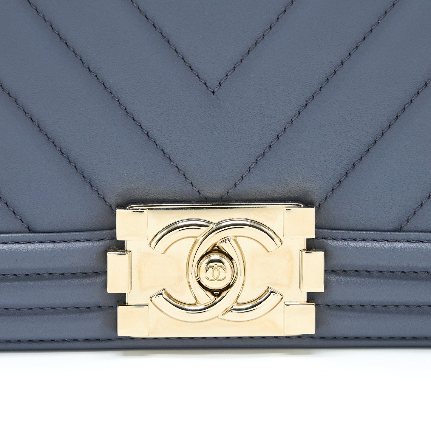 Chanel Medium Boy Bag Chevron Calfskin Grey L