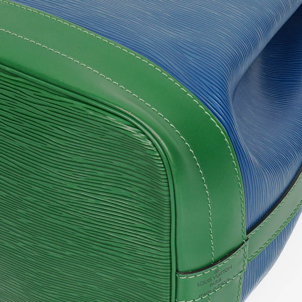 Louis Vuitton Noe Grande GM Bi-Colour Blue/Green Epi Leather Shoulder Bag