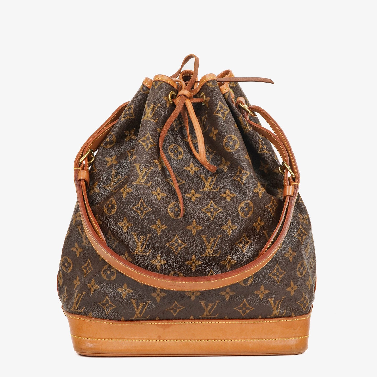 Louis Vuitton Noe Grande GM Monogram Canvas Shoulder Bag