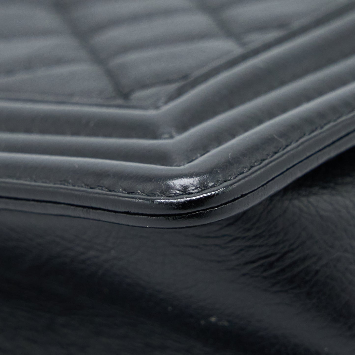 Chanel Medium Boy Bag Goathair/Calfskin Black