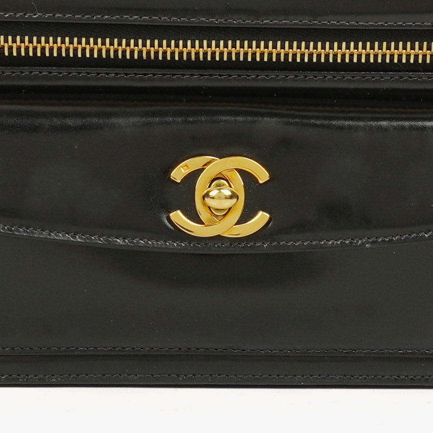 Chanel Black Patent Leather CC Logo Wrist Pouch