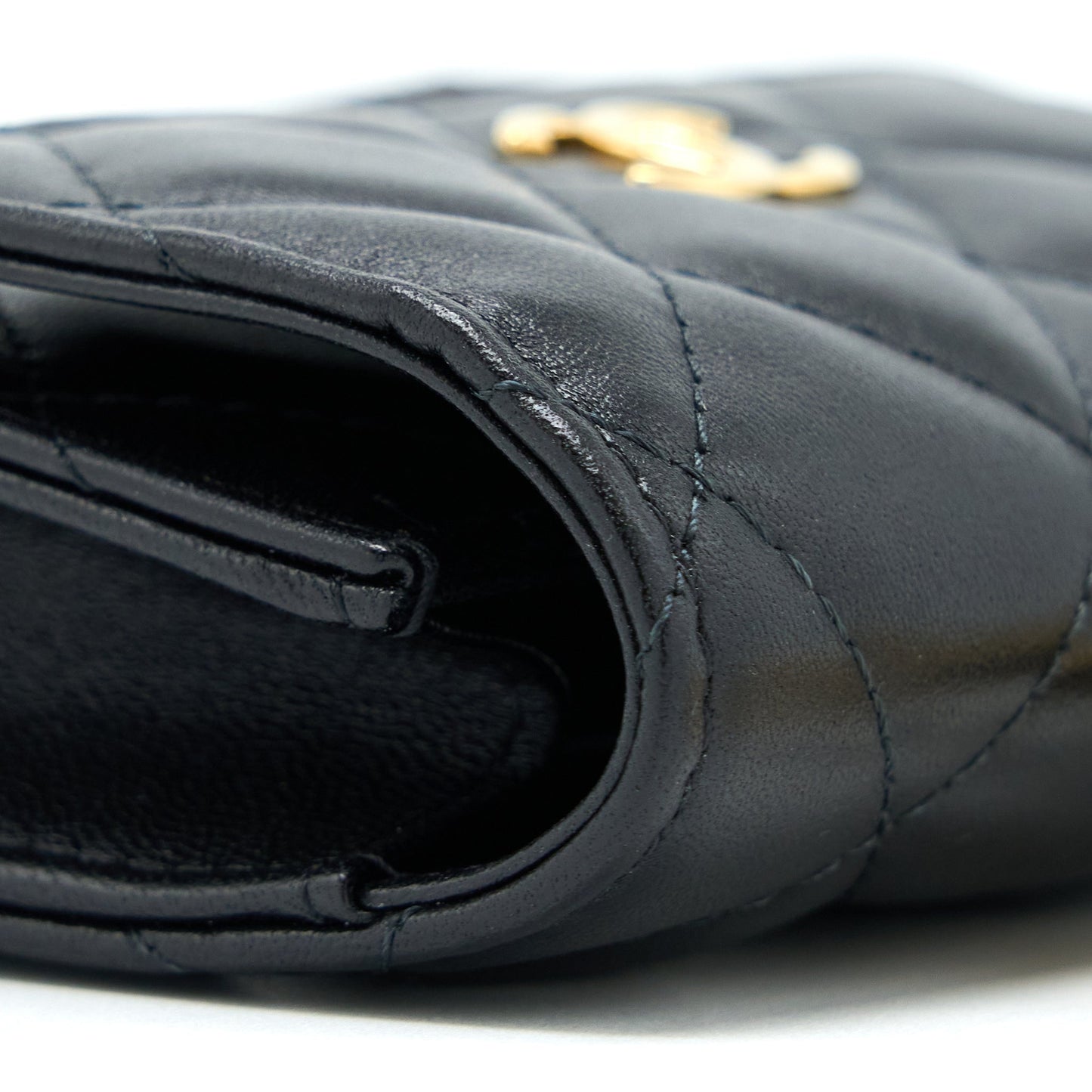 Chanel Jewel Hook Cardholder Lambskin Black