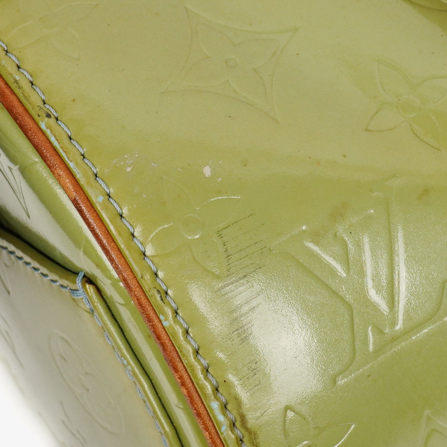 Louis Vuitton Papillon 30 Bedford Monogram Vernis Leather Bag