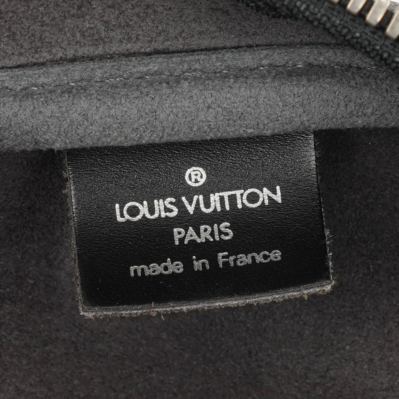 Louis Vuitton Grey Taiga Leather Kendall Keepall Bag
