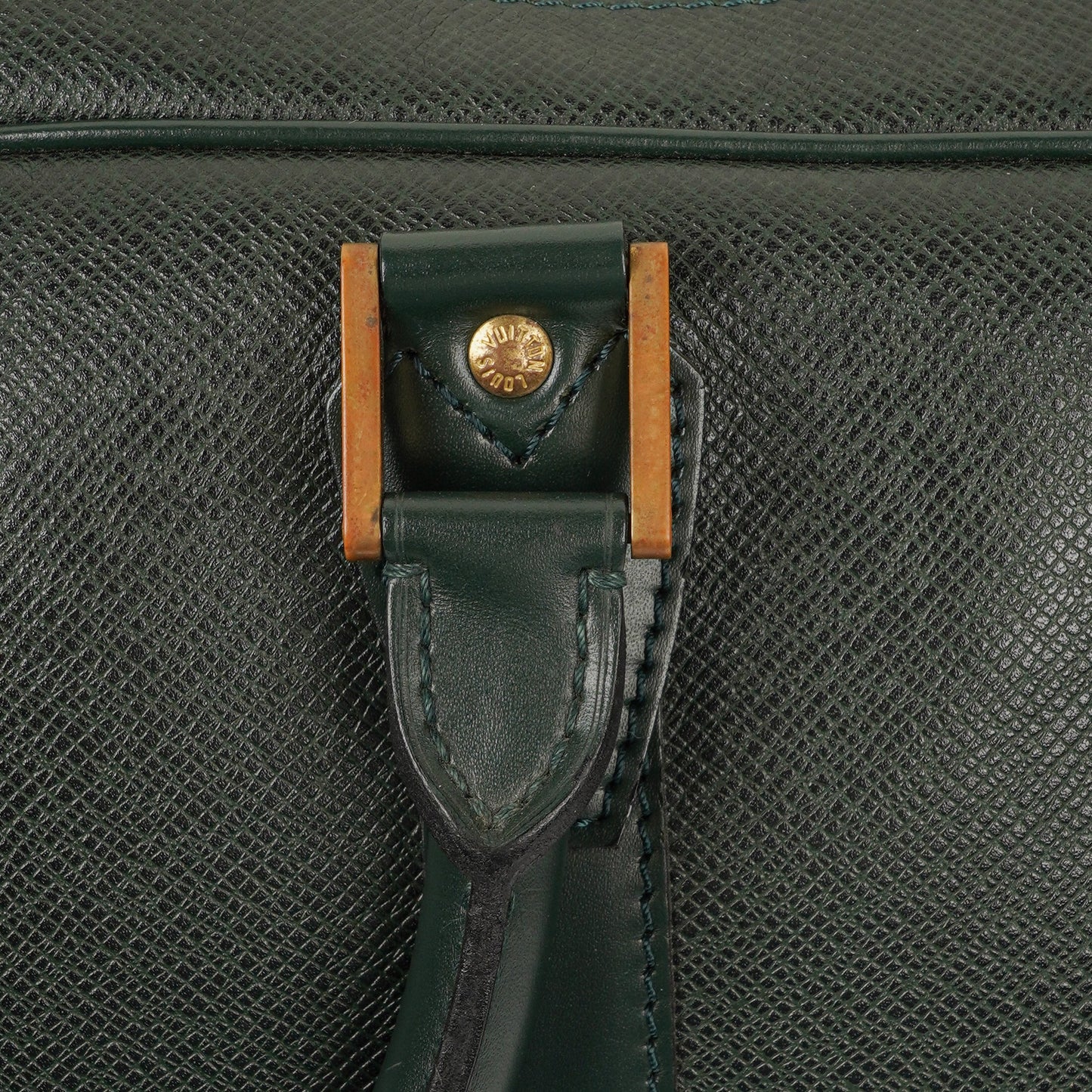 Louis Vuitton Kendall Epicea Green Taiga Leather Bag