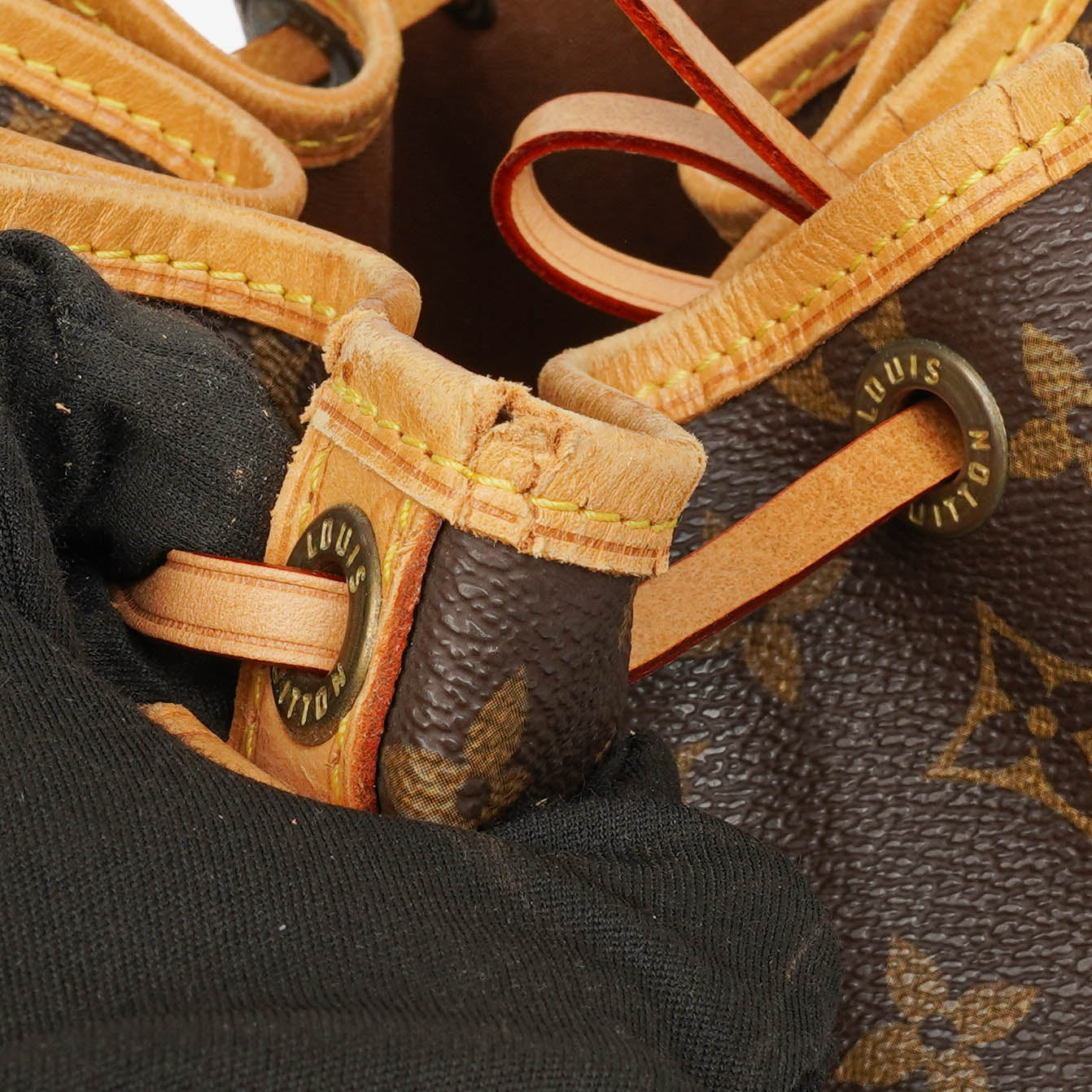 Louis Vuitton Noe GM Monogram Canvas Shoulder Bag