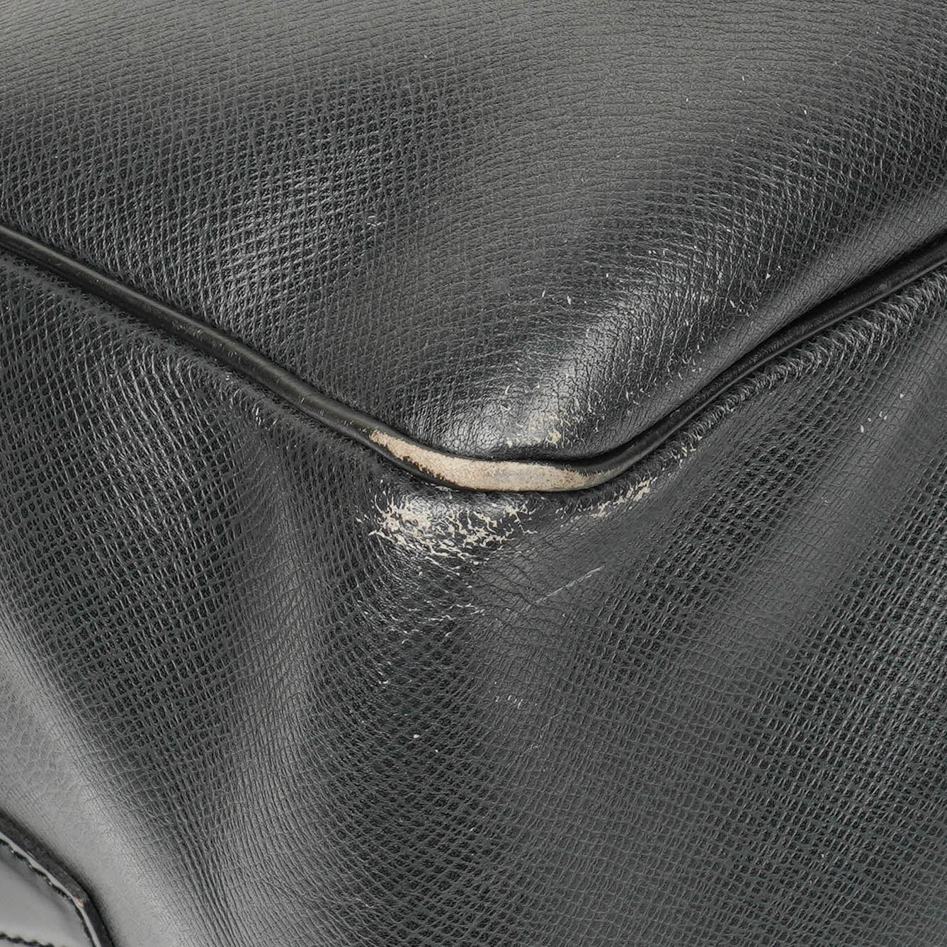 Louis Vuitton Grey Taiga Leather Kendall Keepall Bag