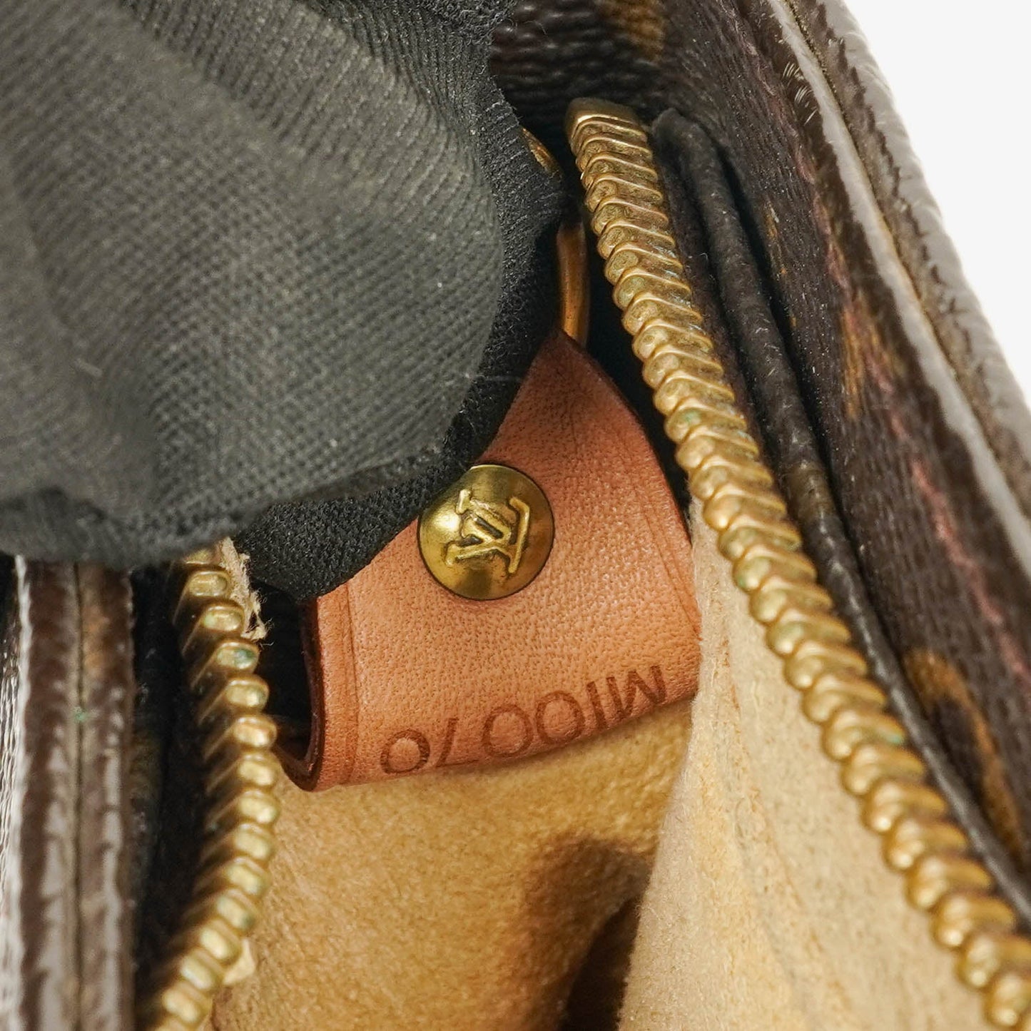 Louis Vuitton Looping GM Monogram Shoulder Bag