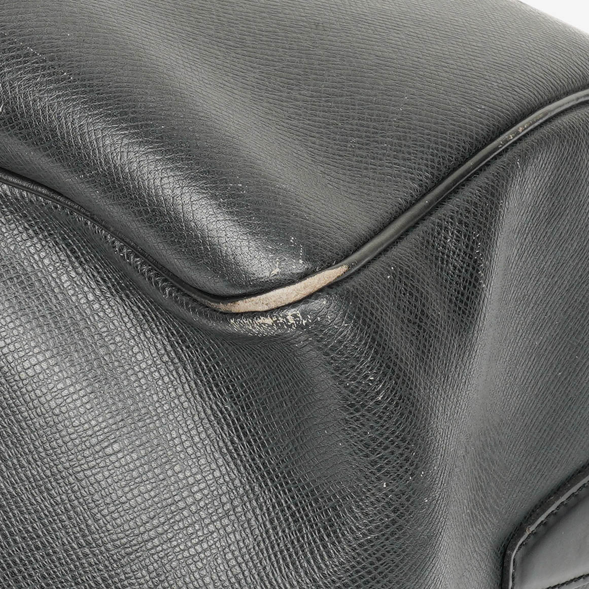 Louis Vuitton Grey Taiga Leather Kendall Keepall Bag