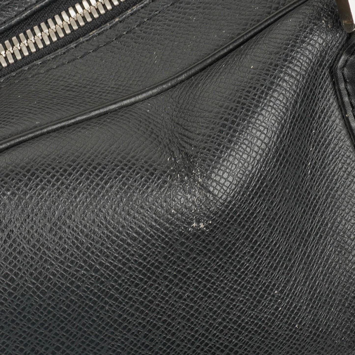 Louis Vuitton Grey Taiga Leather Kendall Keepall Bag