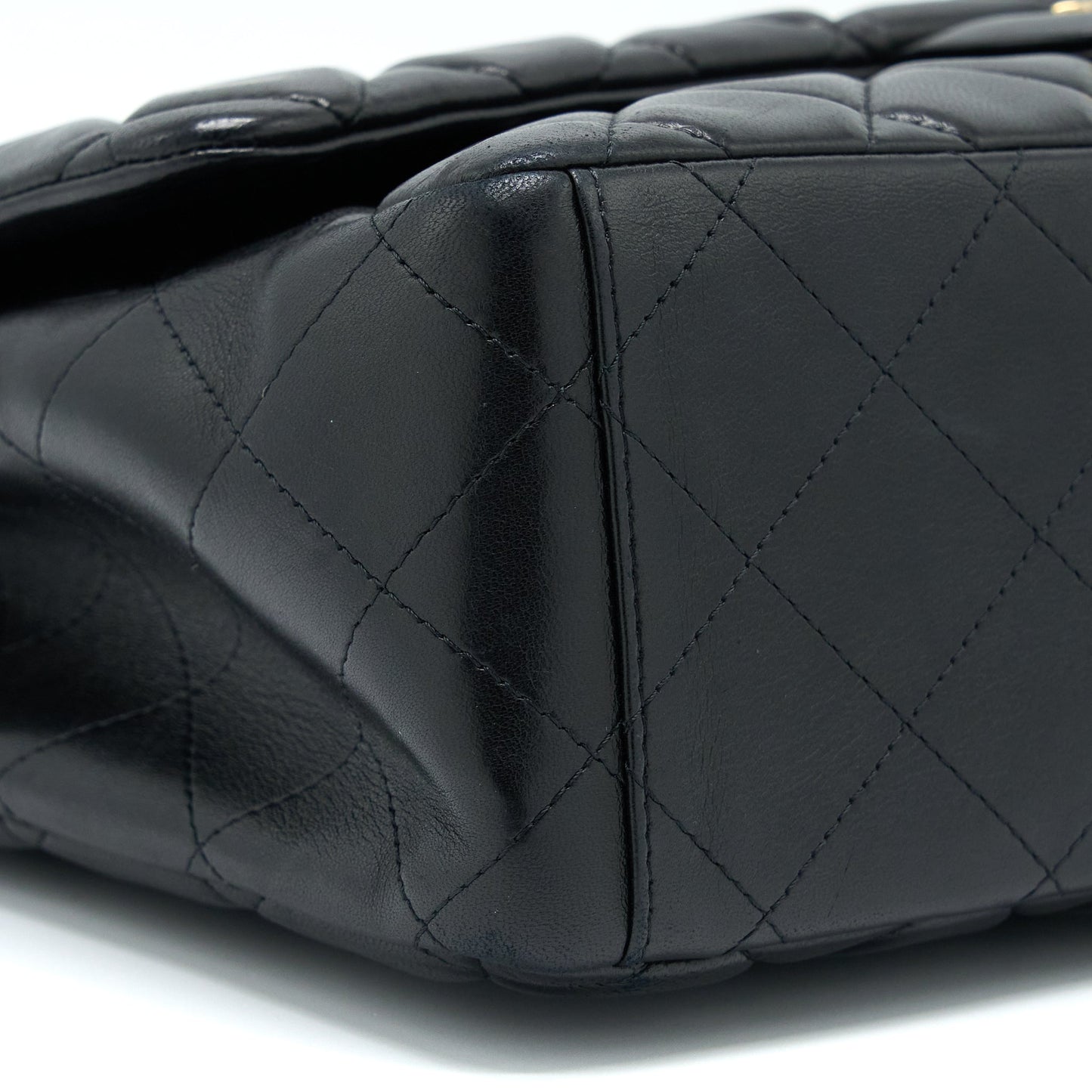 Chanel Maxi Single Flap Bag Lambskin Black