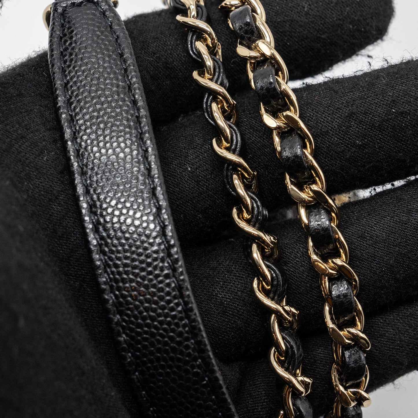 Chanel Coco handle Mini Caviar Black L (Microchip)