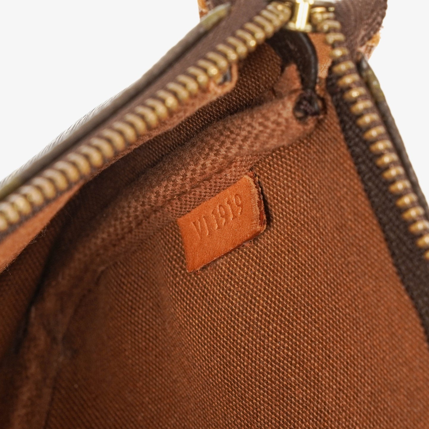 Louis Vuitton Pochette Accessoires Monogram Canvas Clutch Bag