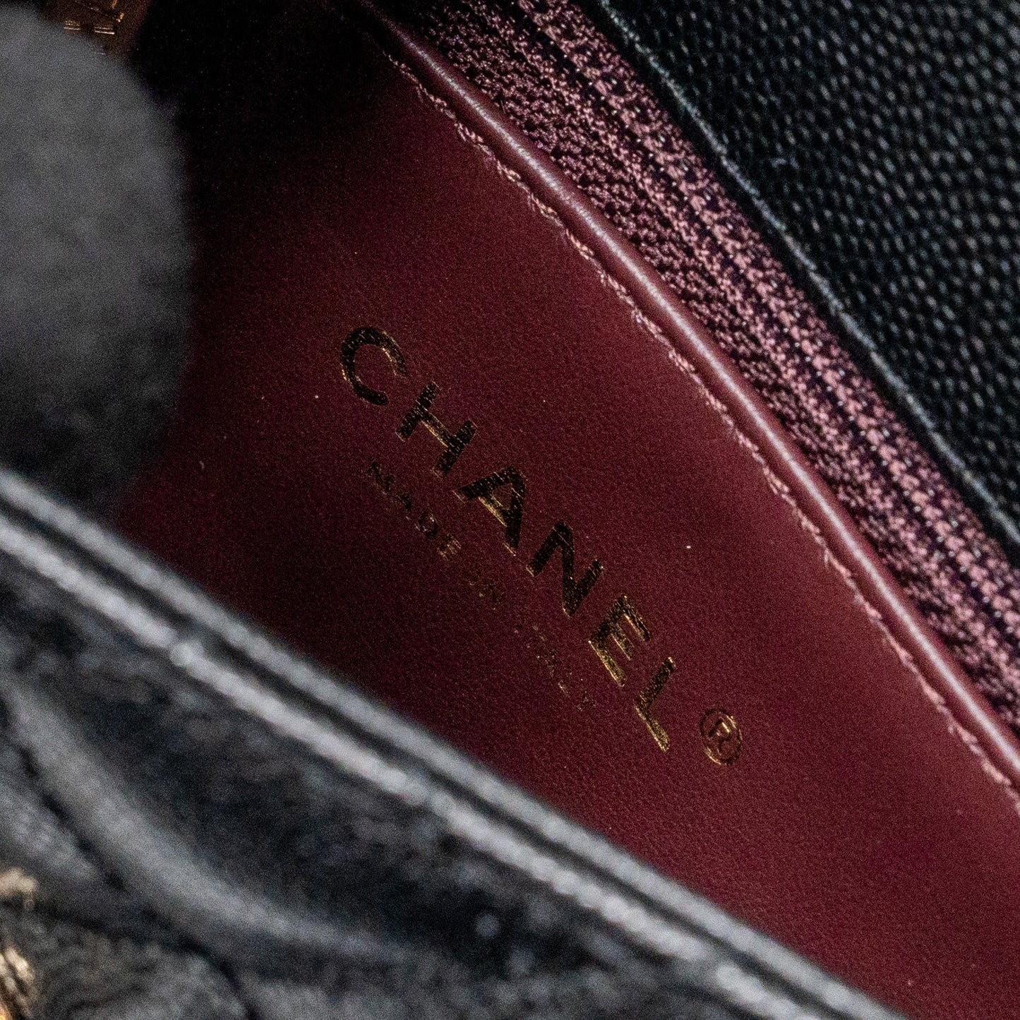 Chanel Coco handle Mini Caviar Black L (Microchip)
