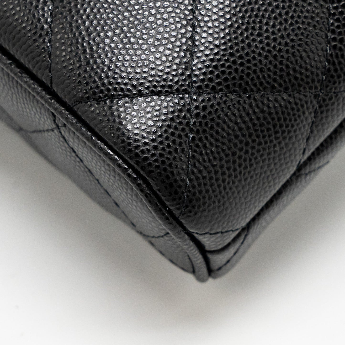 Chanel fold flap vanity clutch with chain caviar black