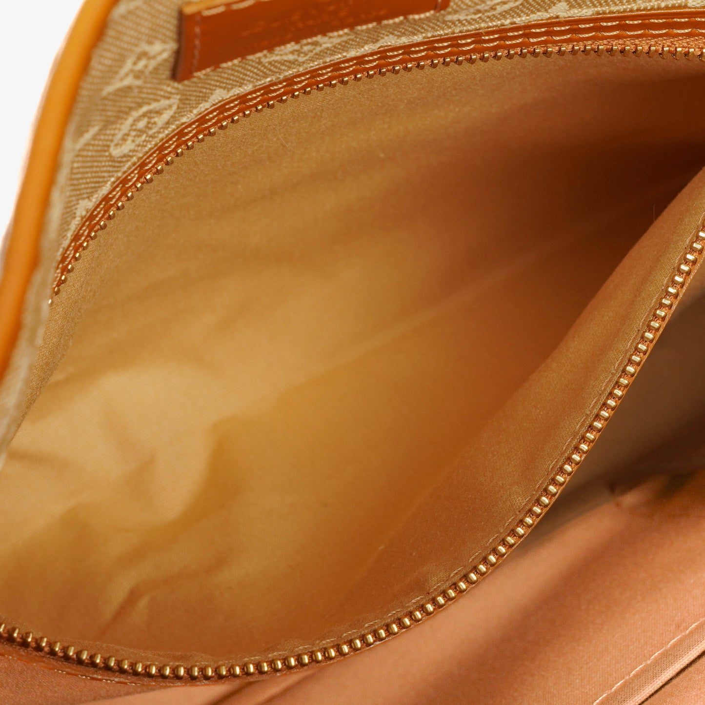 Louis Vuitton Besace Mary Kate Mini Monogram Beige Shoulder Bag