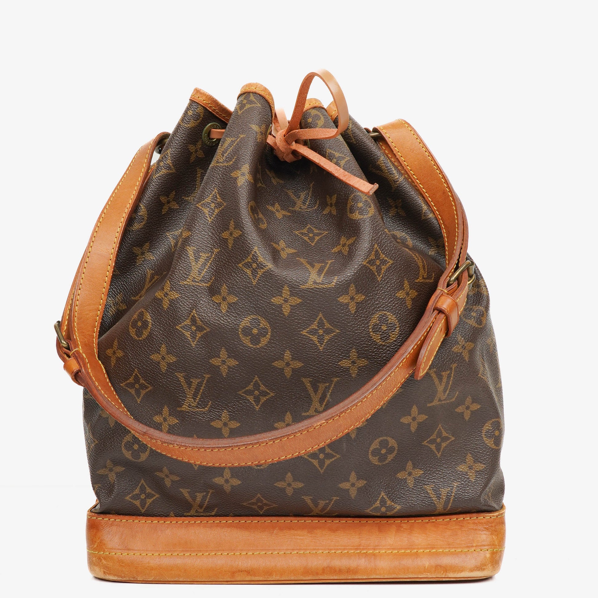 Louis Vuitton Noe GM Monogram Canvas Shoulder Bag